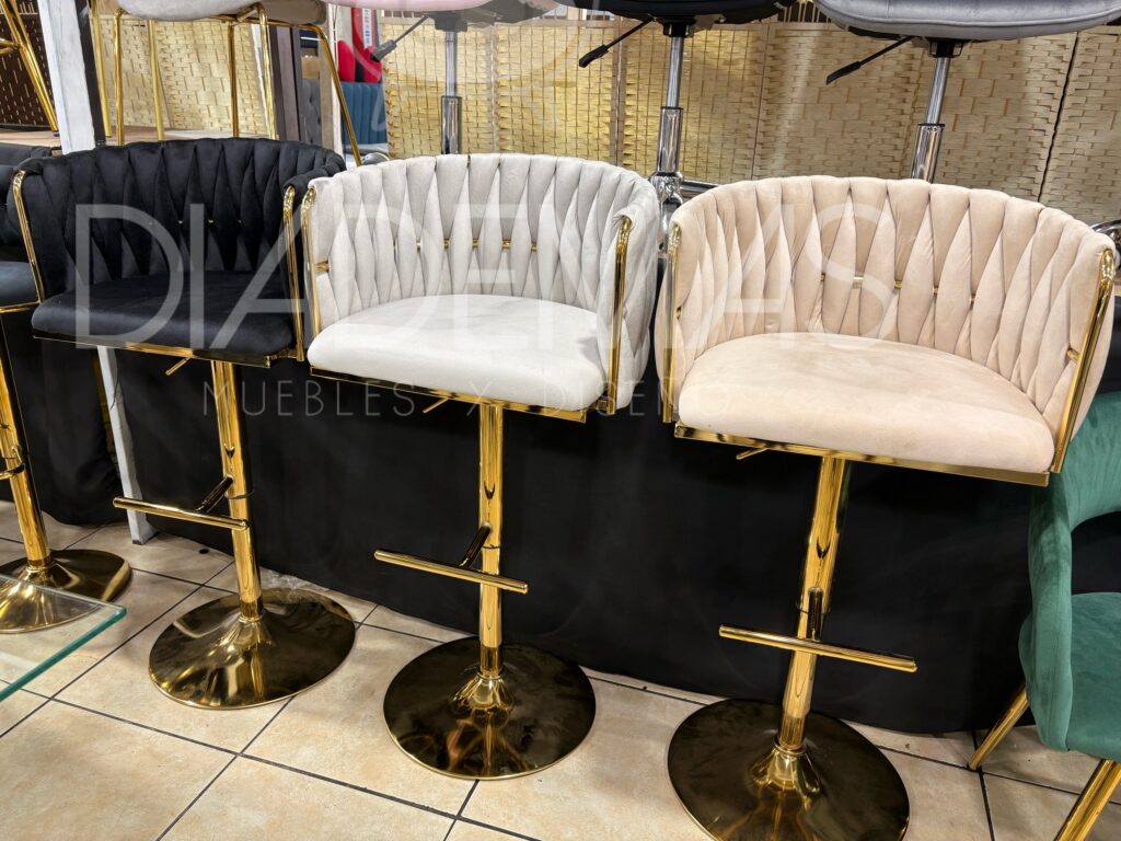 Taburete King Trenzado regulable con base dorada
