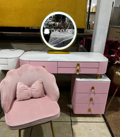 Tocador Velvet Rosa con espejo touch y silla flor