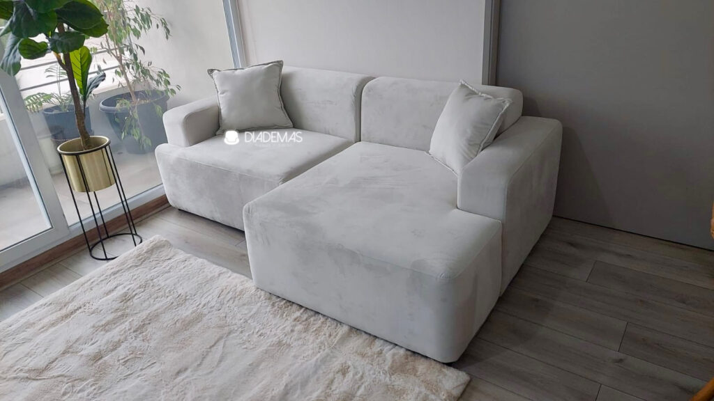 Seccional Emma 180x120 con resorte pocket