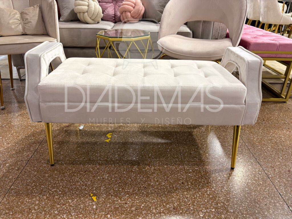 Banqueta Emma dorada de 105x45x45