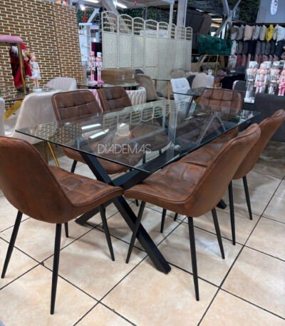 Comedor Bursa Black con vidrio templado y sillas en PU envejecido
